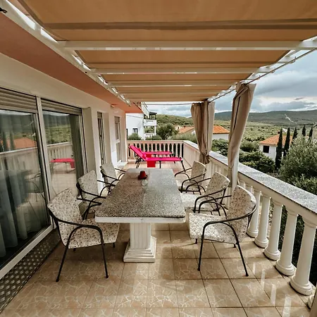 Krk Apartman Kornić